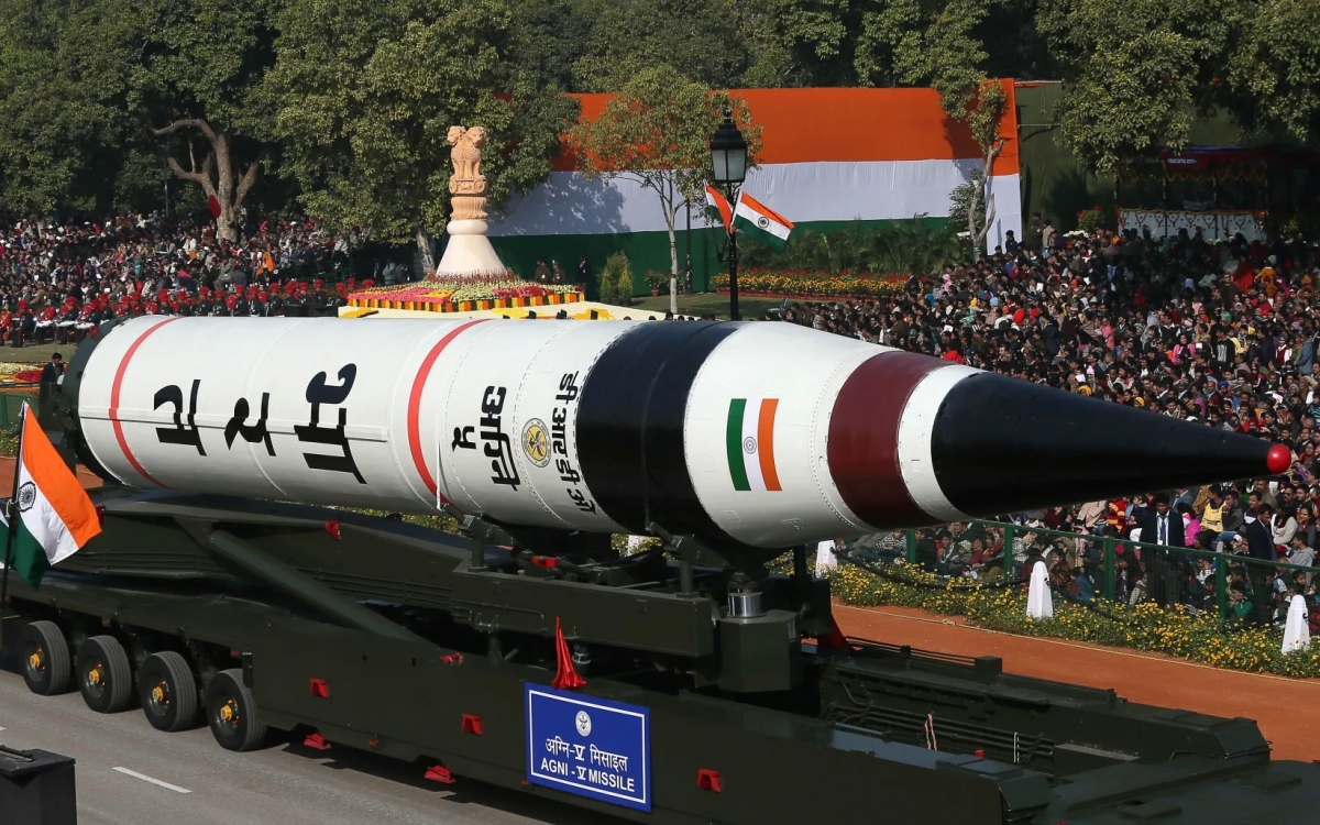 Ấn Độ vượt Pakistan về số đầu đạn hạt nhân, tình hình căng như dây đàn